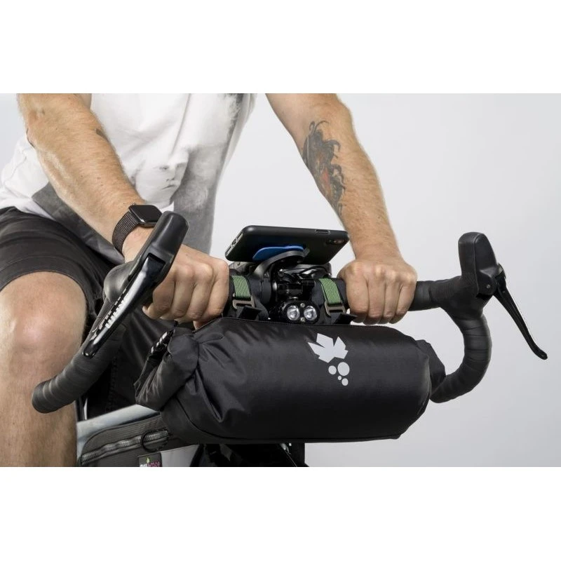 Borsa Anteriore Da Manubrio Bikepacking MISS GRAPE TENDRIL 4.10 10 Litri 8 Borsa Anteriore Da Manubrio Bikepacking MISS GRAPE TENDRIL 4.10 10 Litri - immagine 6