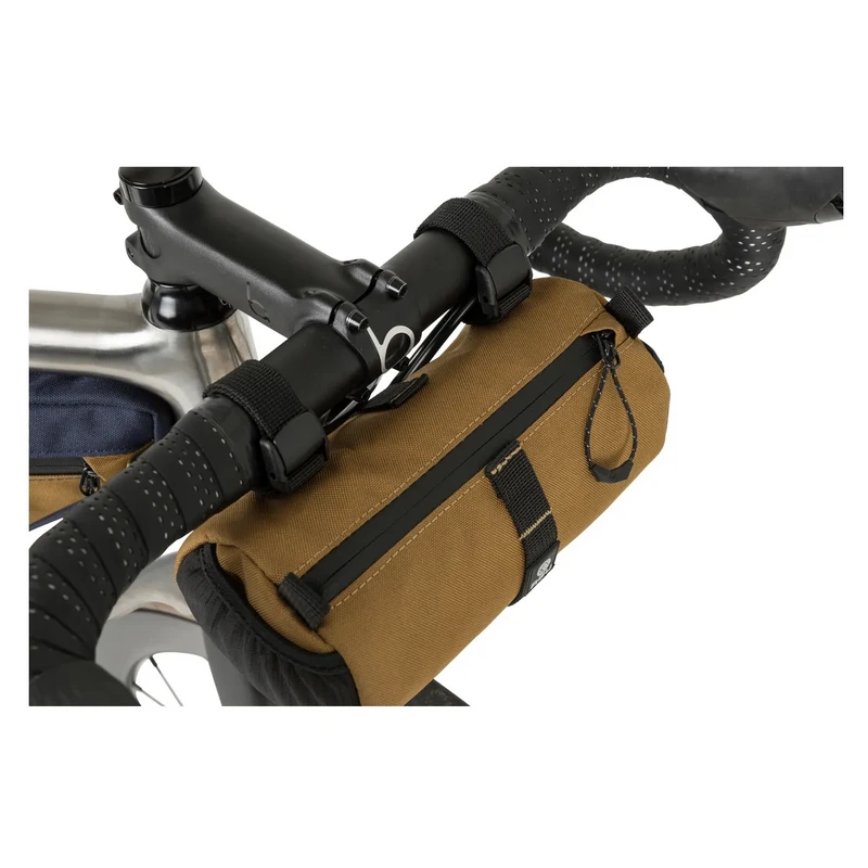 Borsa Bikepacking Al Manubrio AGU VENTURE ROLL 1,5 Litri Armagnac 5 Borsa Bikepacking Al Manubrio AGU VENTURE ROLL 1,5 Litri Armagnac - immagine 3