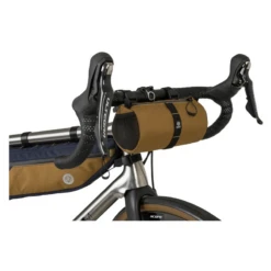 Borsa Bikepacking Al Manubrio AGU VENTURE ROLL 1,5 Litri Armagnac 12 Borsa Bikepacking Al Manubrio AGU VENTURE ROLL 1,5 Litri Armagnac -Elitee Negozio borsa bikepacking al manubrio agu venture roll 15 litri armagnac 3