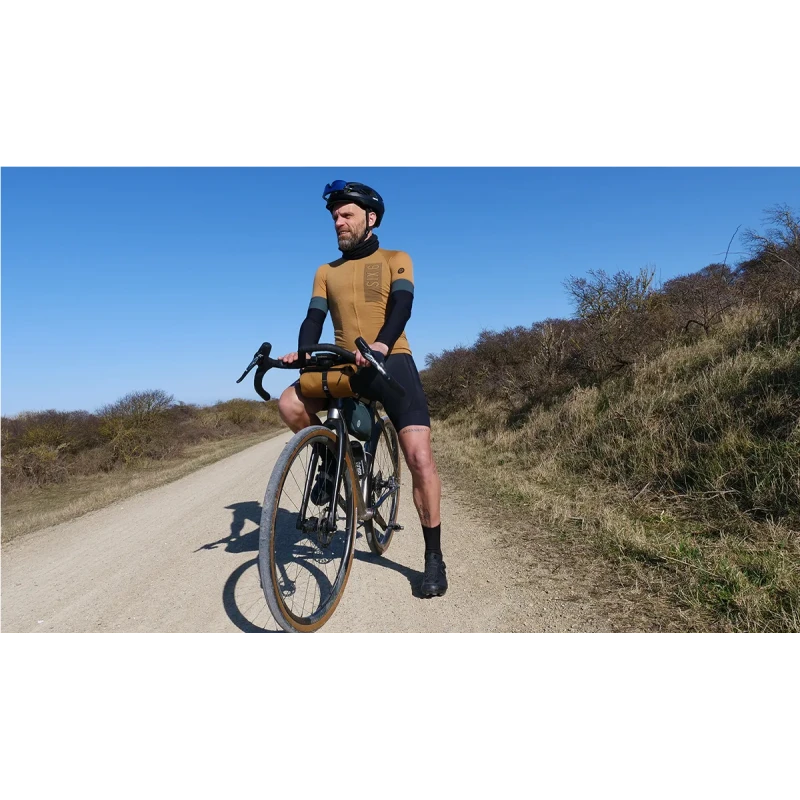 Borsa Bikepacking Al Manubrio AGU VENTURE ROLL 1,5 Litri Armagnac 3 Borsa Bikepacking Al Manubrio AGU VENTURE ROLL 1,5 Litri Armagnac