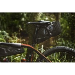 Borsa Orizzontale Al Telaio Bikepacking FORCE ADVENTURE FRAME 1.7 LITRI -Elitee Negozio borsa orizzontale al telaio bikepacking force adventure frame 3