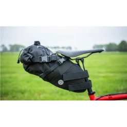 Borsa Posteriore Sottosella Bikepacking AGU VENTURE 10 Litri Hi-Vis -Elitee Negozio borsa posteriore sottosella bikepacking agu venture 10 litri hi vis 3
