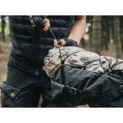 Borsa Posteriore Sottosella Bikepacking TOPEAK BACKLOADER 15L -Elitee Negozio borsa posteriore sottosella bikepacking topeak backloader 15l 2